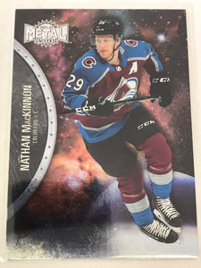 2021-2022 - Nathan Mackinnon - Metal Universe (Base) - #75